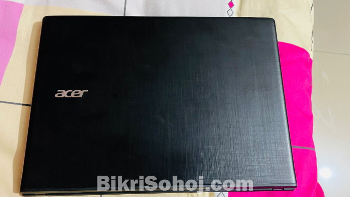 Acer Travelmate 15.6” 1TB SSD 16GB RAM i3